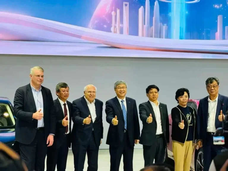 عرضه اولیه سهام چری کلید خورد