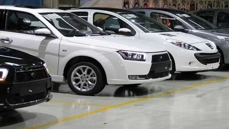 تولید خودروسازان چند درصد کاهش یافت؟