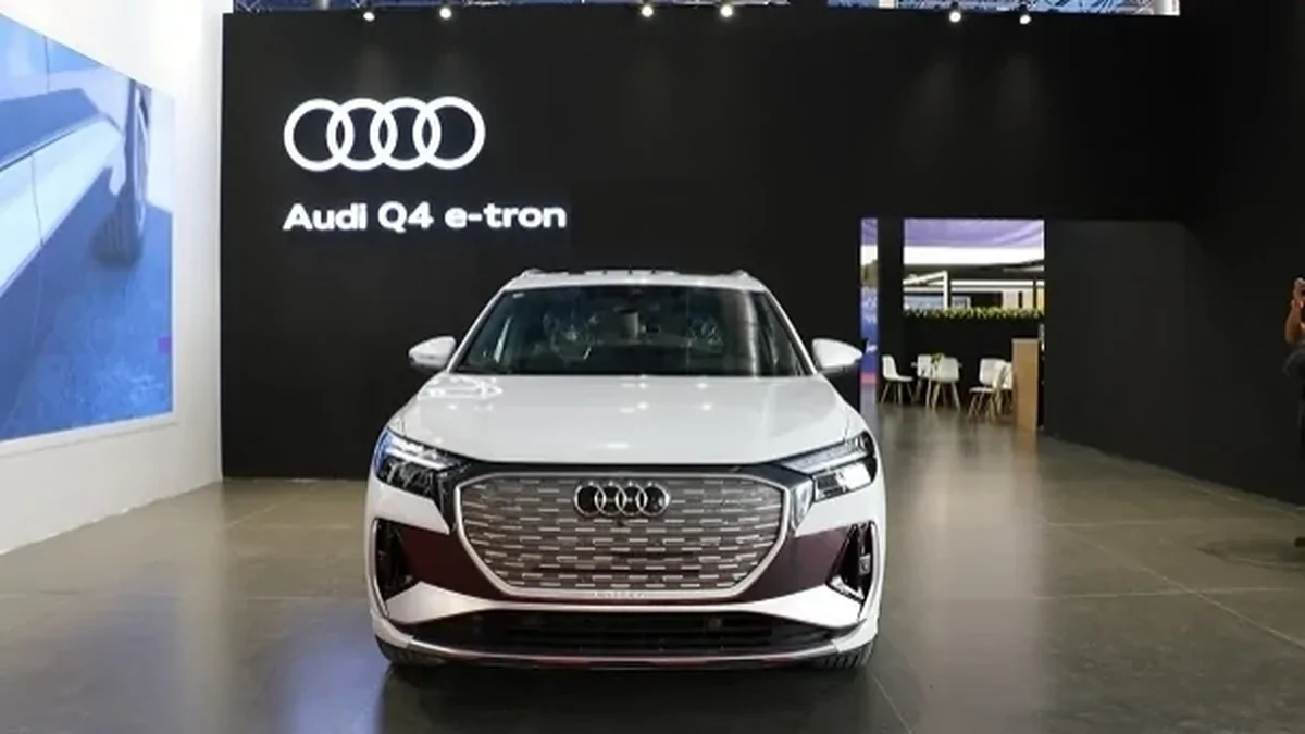 تصویر آئودی Q4 e-tron