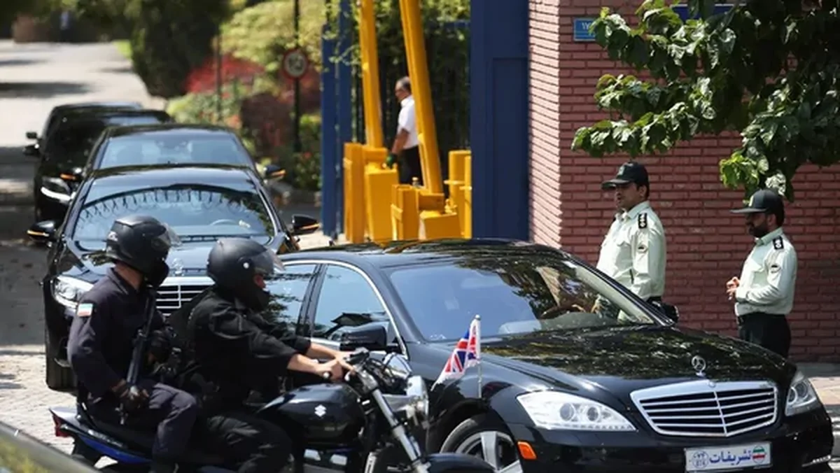 واردات خودرو برای وزارت خارجه