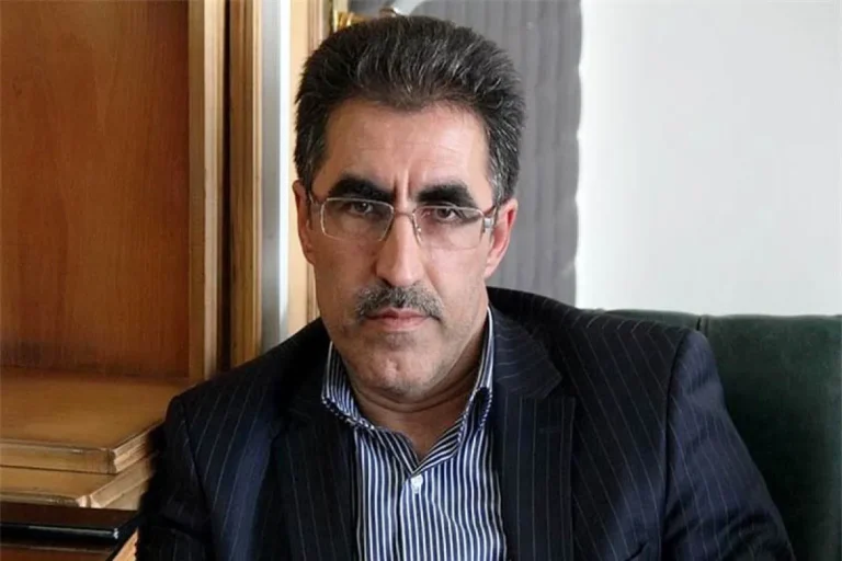 رضا علیزاده ak1706 1200x800 1