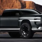 پیکاپ لوکس جنسیس