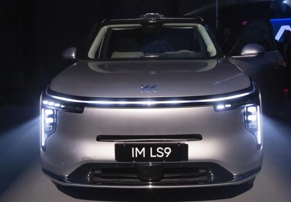 رونمایی از خودرو IM LS9